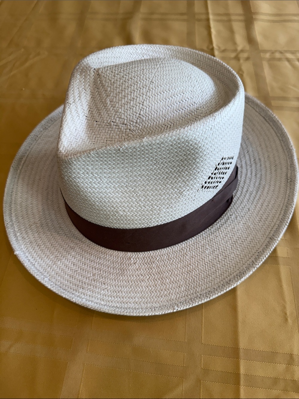 Brixton Cream Straw Fedora with Brown Band NWOT